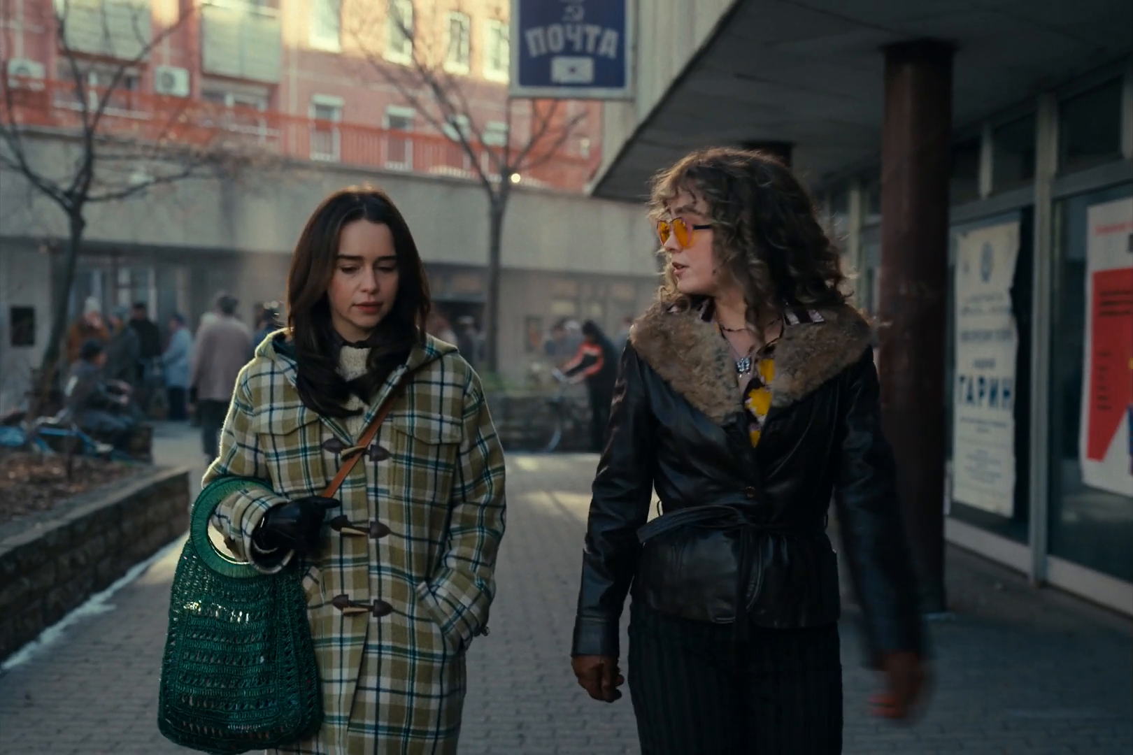 Keywords: emiliaclarke;emilia-clarke;emiliaclarkearchive;emilia-clarke-archive;ponies;screencaptures;