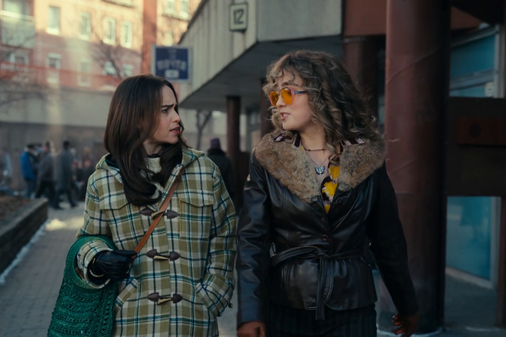 Keywords: emiliaclarke;emilia-clarke;emiliaclarkearchive;emilia-clarke-archive;ponies;screencaptures;