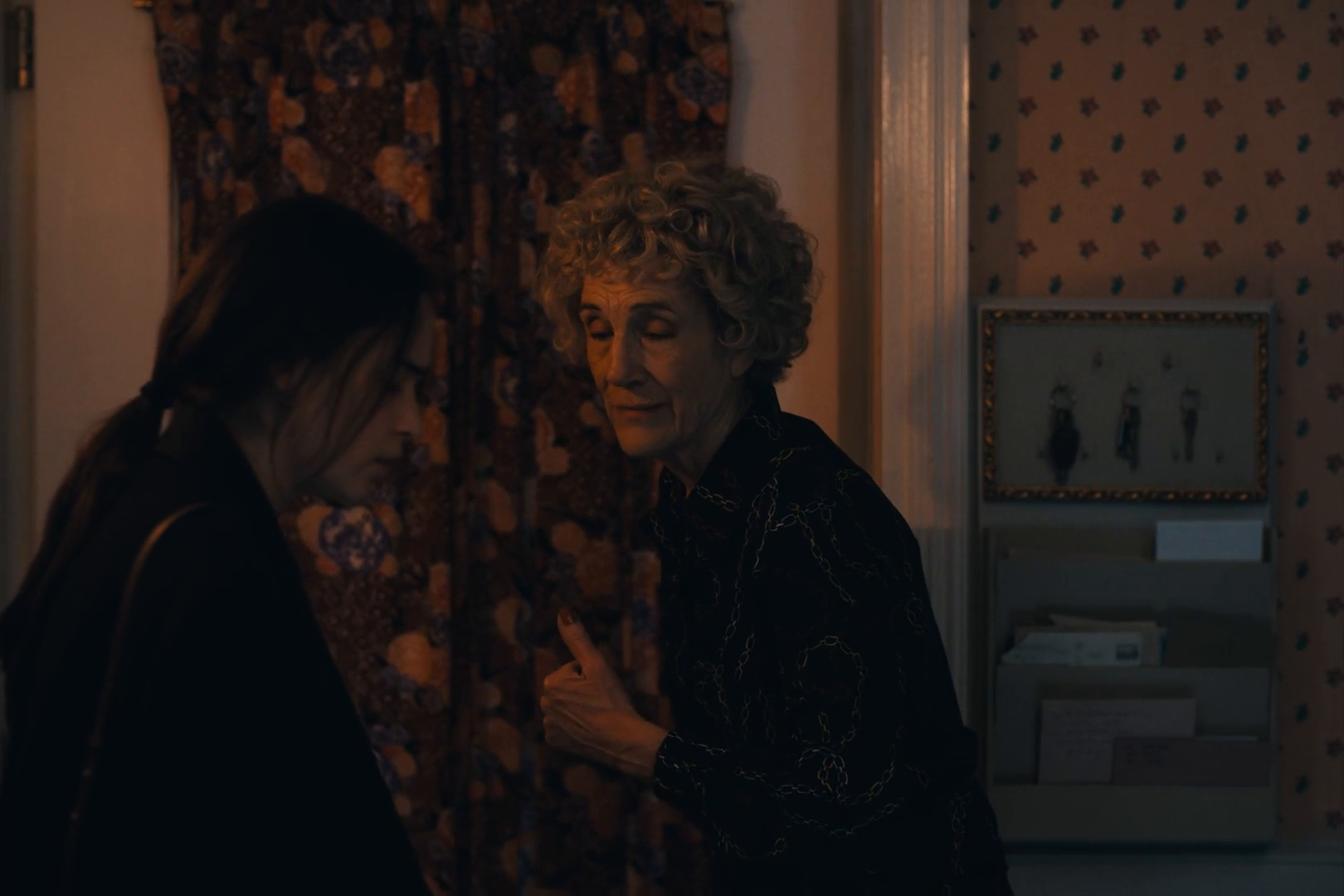Keywords: emiliaclarke;emilia-clarke;emiliaclarkearchive;emilia-clarke-archive;ponies;screencaptures;