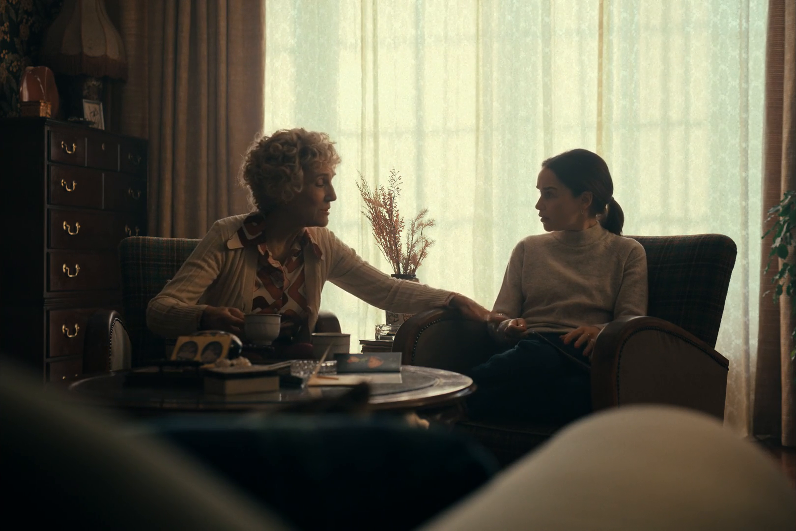 Keywords: emiliaclarke;emilia-clarke;emiliaclarkearchive;emilia-clarke-archive;ponies;screencaptures;
