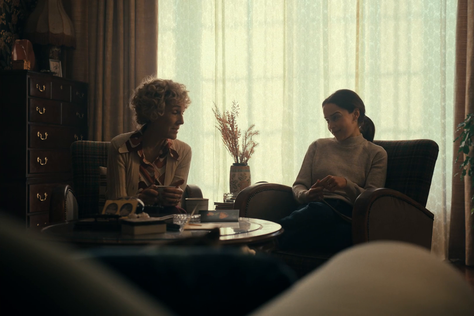 Keywords: emiliaclarke;emilia-clarke;emiliaclarkearchive;emilia-clarke-archive;ponies;screencaptures;