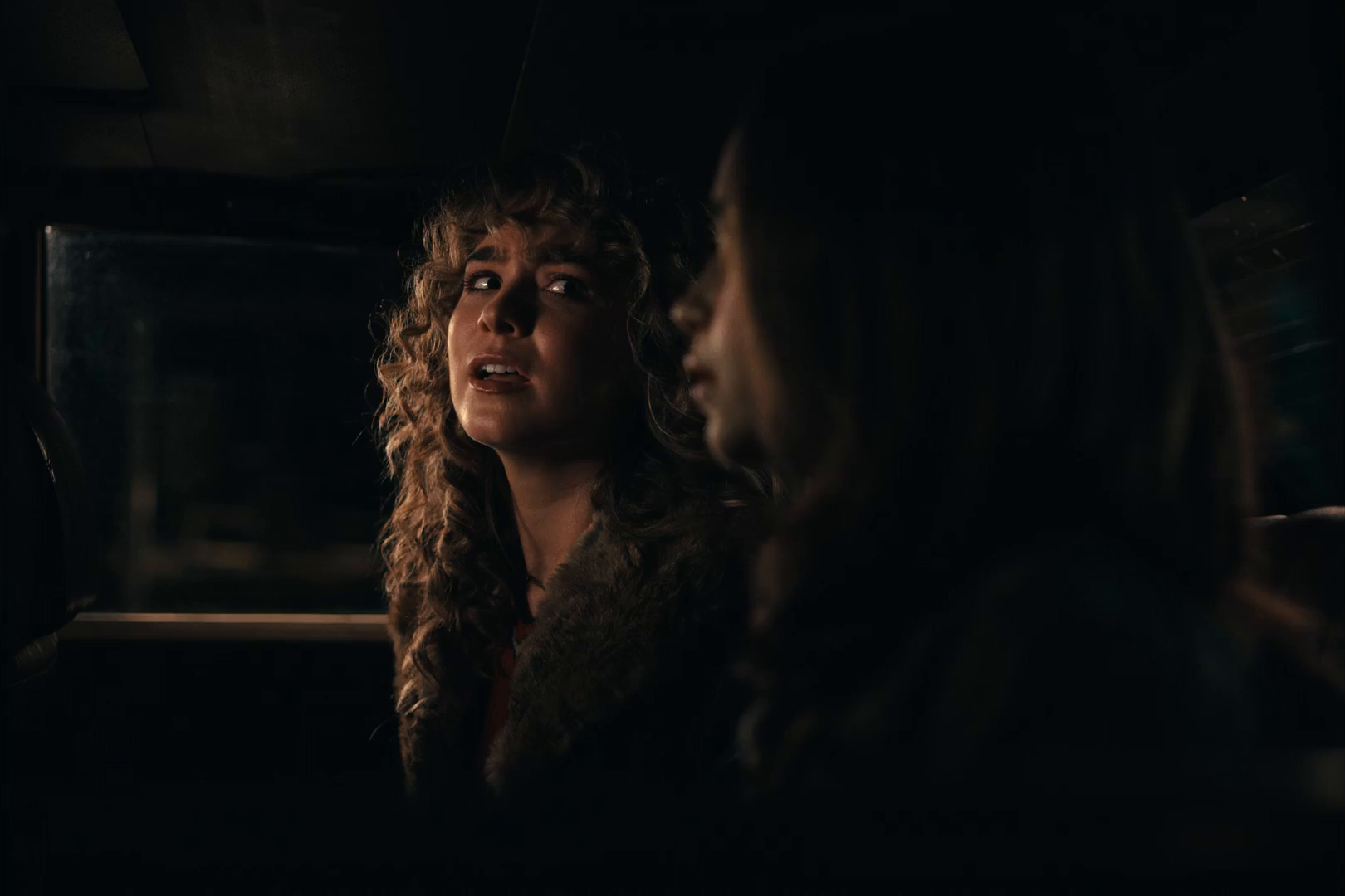 Keywords: emiliaclarke;emilia-clarke;emiliaclarkearchive;emilia-clarke-archive;ponies;screencaptures;