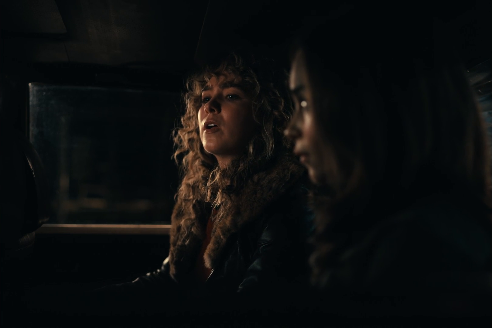 Keywords: emiliaclarke;emilia-clarke;emiliaclarkearchive;emilia-clarke-archive;ponies;screencaptures;