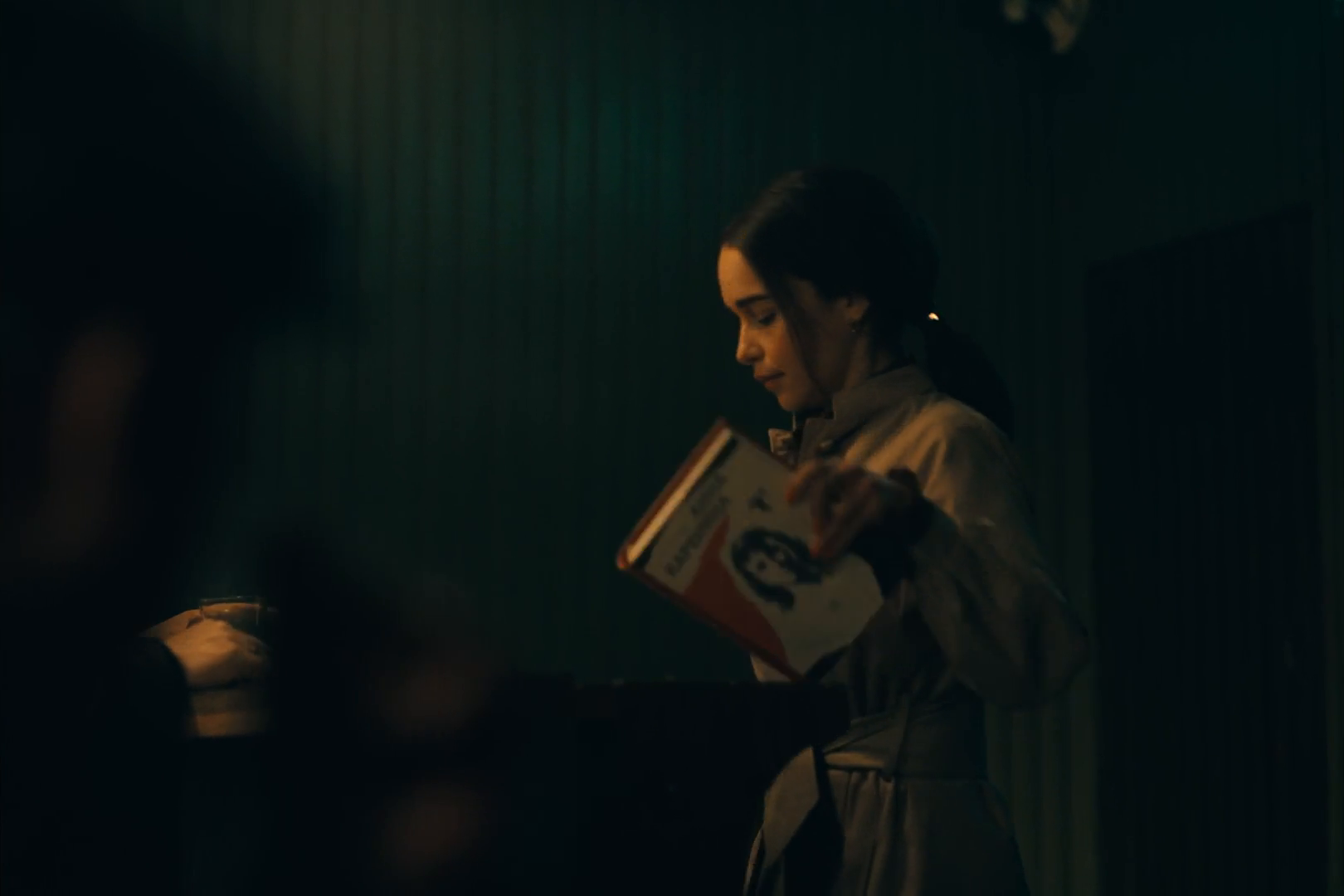 Keywords: emiliaclarke;emilia-clarke;emiliaclarkearchive;emilia-clarke-archive;ponies;screencaptures;
