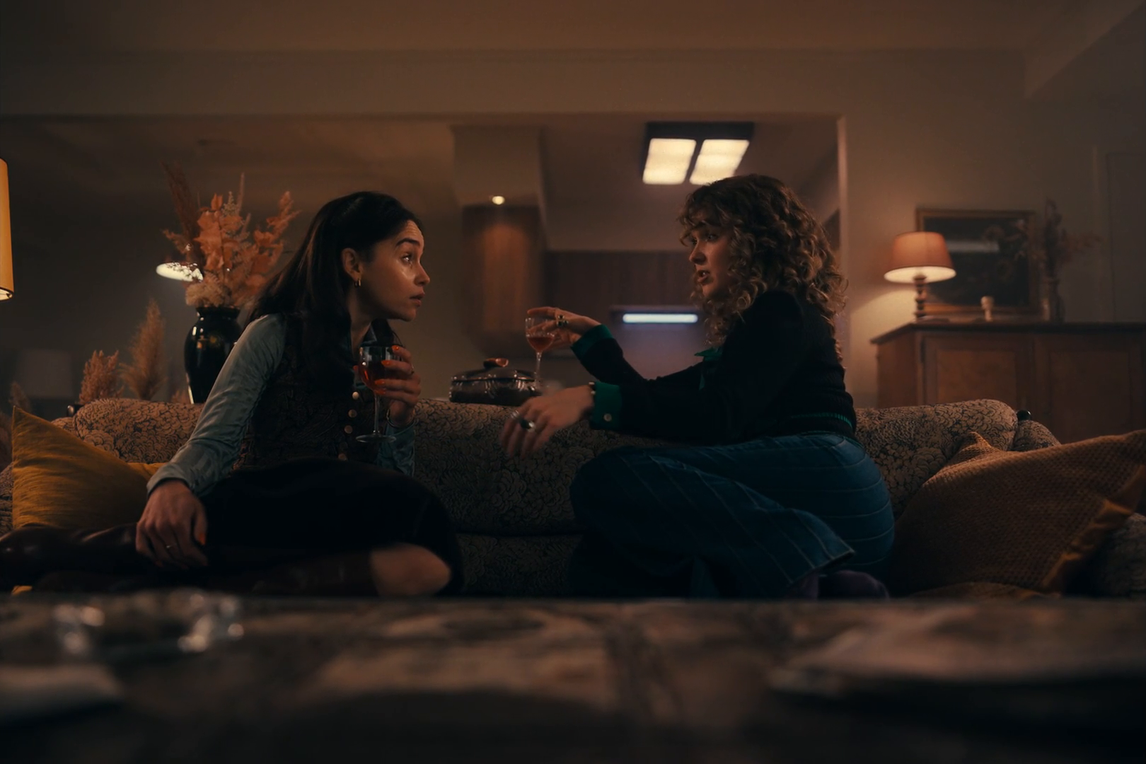 Keywords: emiliaclarke;emilia-clarke;emiliaclarkearchive;emilia-clarke-archive;ponies;
