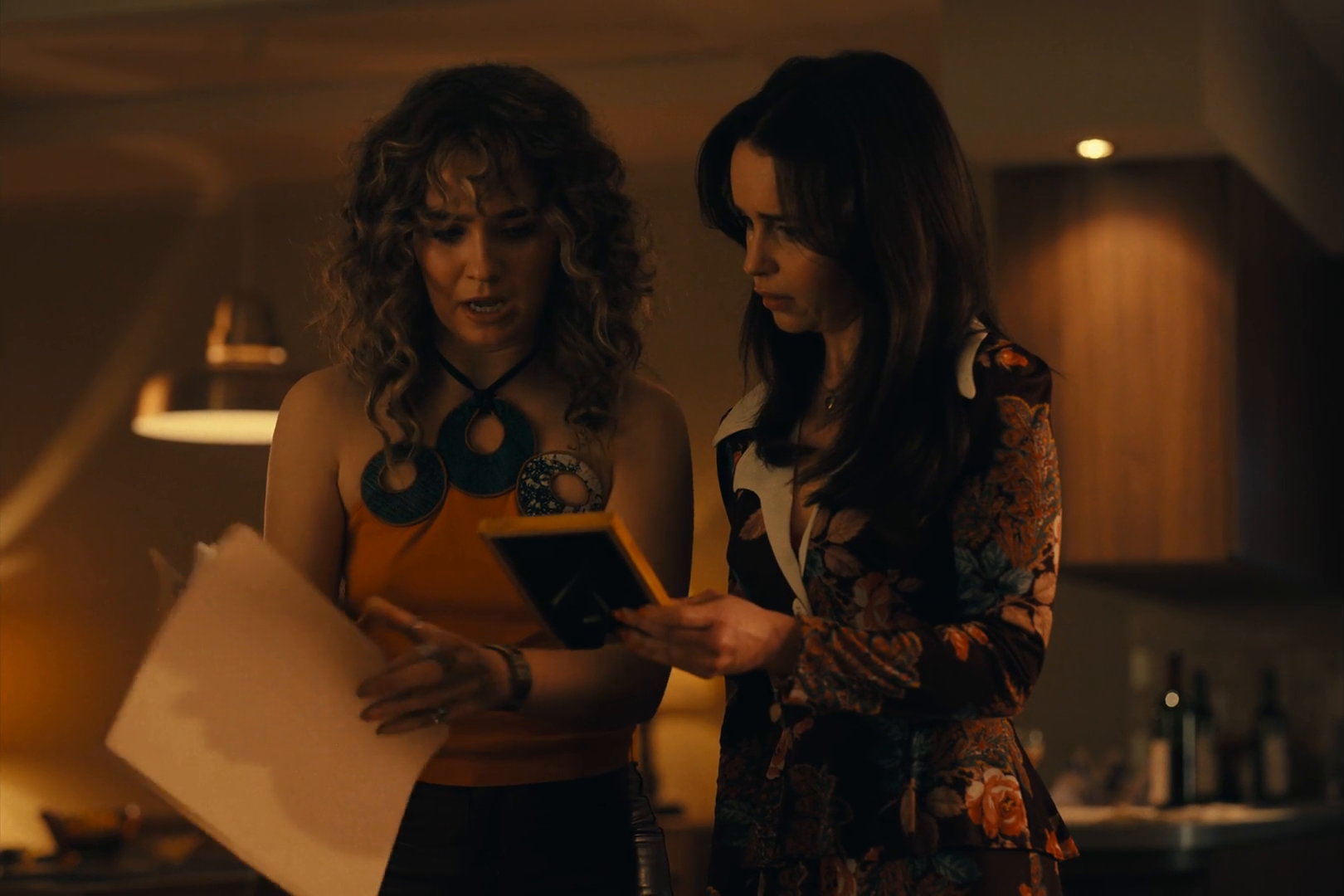 Keywords: emiliaclarke;emilia-clarke;emiliaclarkearchive;emilia-clarke-archive;ponies;